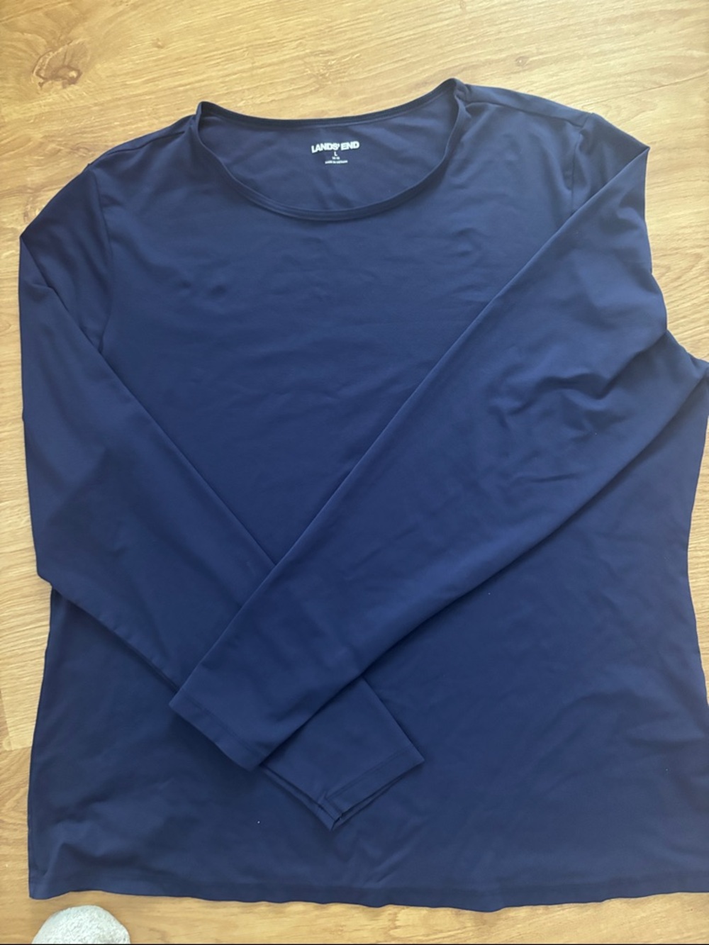 Lands' End women’s Navy Long-Sleeve Crew Neck Rash Guard shirt